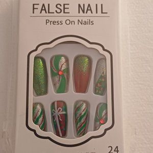 NWT Press On Nails 24 Long Fake Finger Nail Acrylic Fingernails Silver Red Green